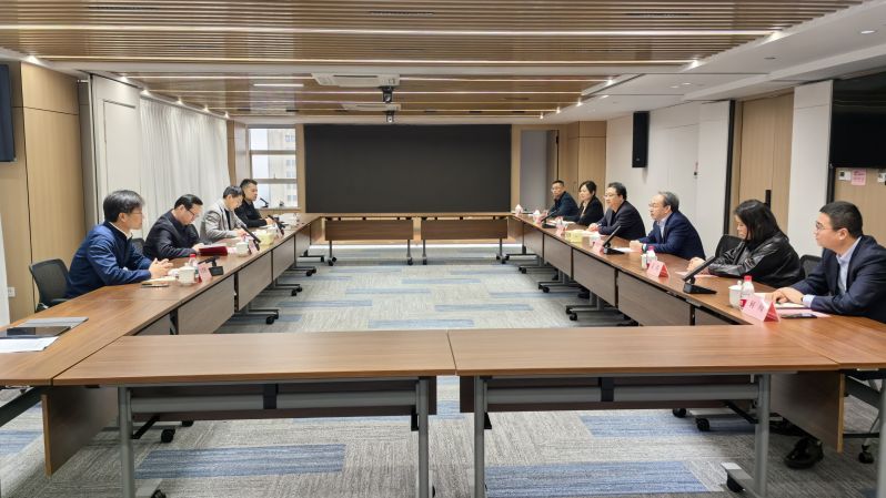诚通国贸